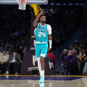 tf gaming-第三节爆发了一波！米勒20中8得24分 第三节17分&amp;两度精彩暴扣